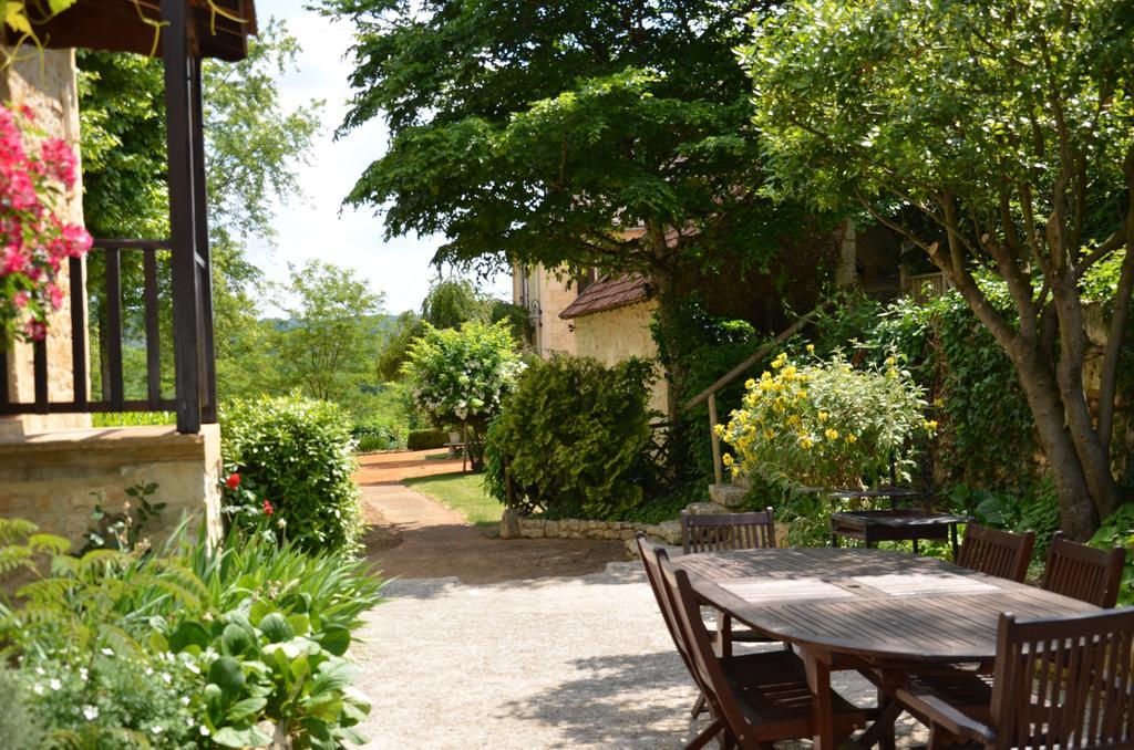 La Gueriniere Bed & Breakfast Cenac-et-Saint-Julien Bagian luar foto