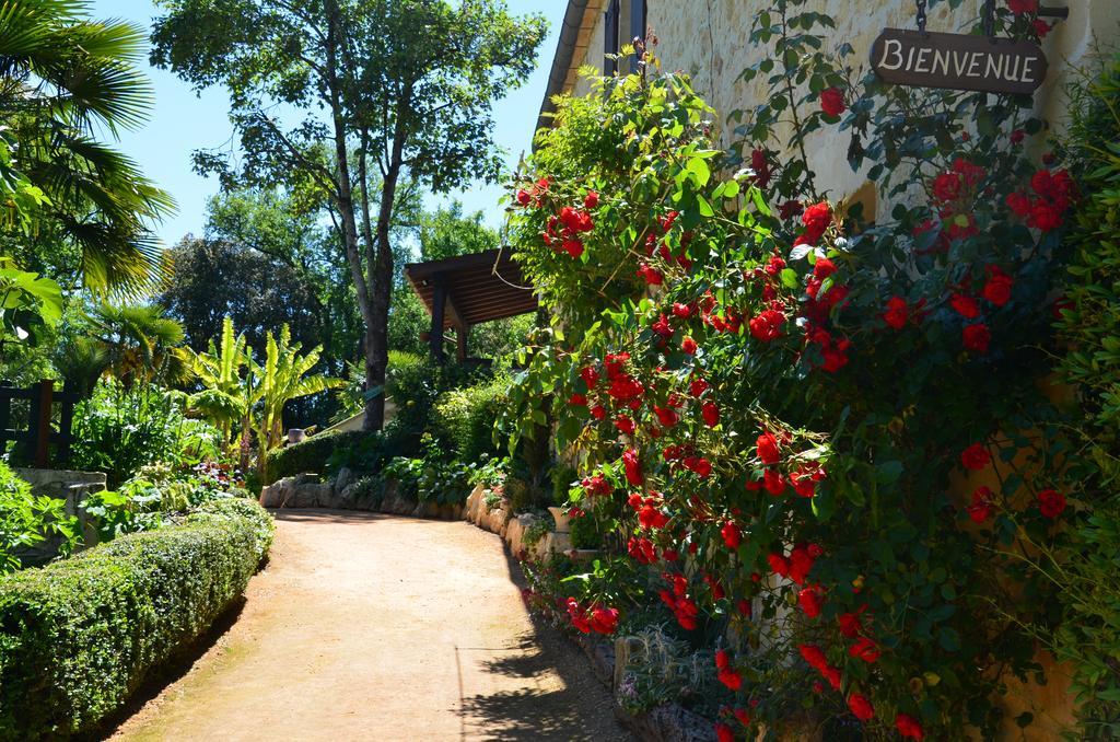 La Gueriniere Bed & Breakfast Cenac-et-Saint-Julien Bagian luar foto