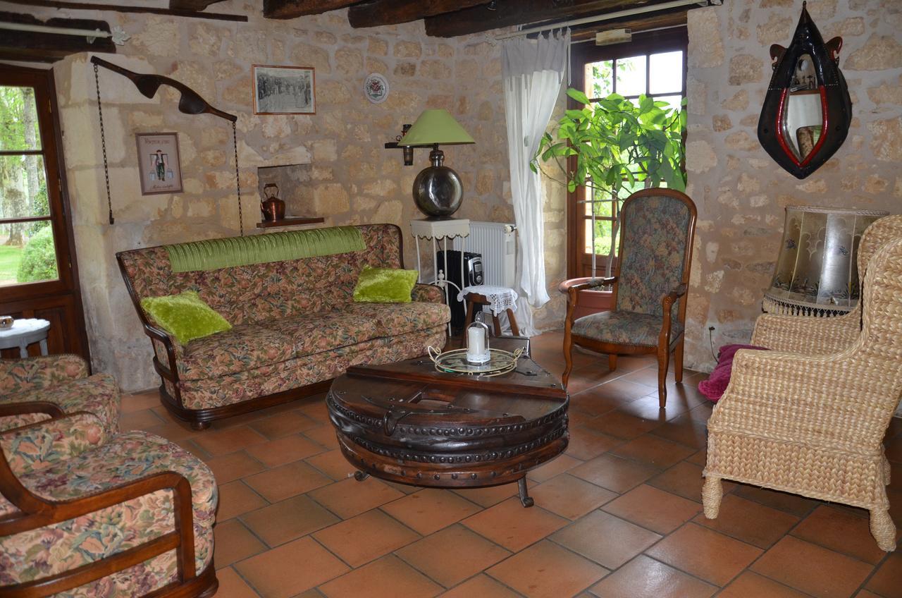 La Gueriniere Bed & Breakfast Cenac-et-Saint-Julien Bagian luar foto